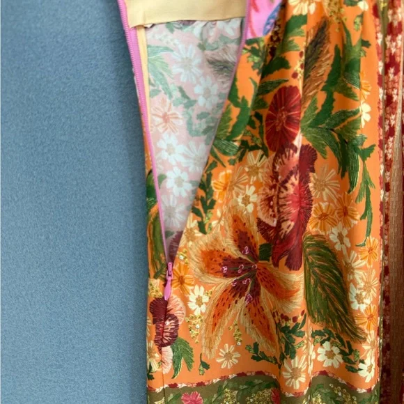 Farm Rio Mixed Scarves Midi Dress Size Small 100% Viscose Cut-Out Detail NWOT - Picture 5 of 12